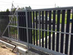 Откатные ворота с ручным управлением - пример 10 фото цена за метр под ключ